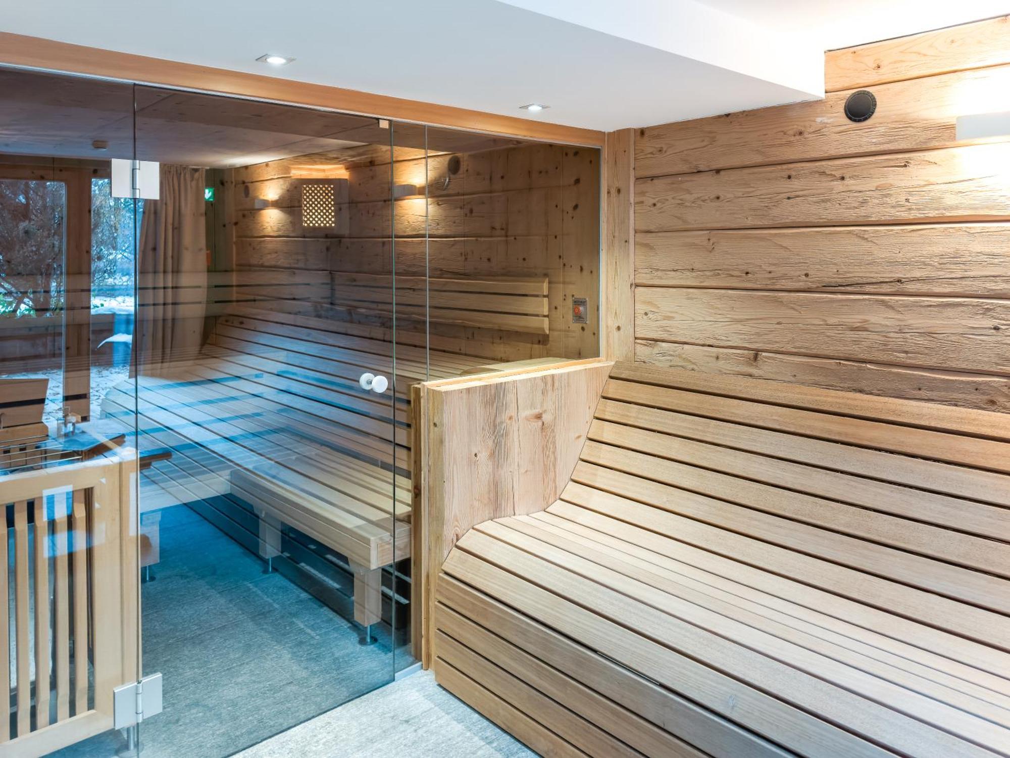 Alpenluxus Presents Sportlodge' Golf - Natural Pool, Whirlpool & Sauna Apartment